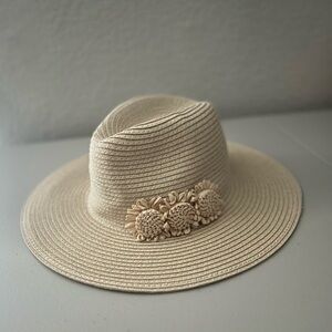 Janie and Jack Cream Hat with Floral Details